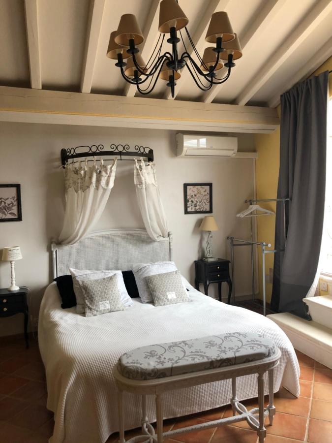 Hotel Entre Vignes Et Dentelles Courthézon Zewnętrze zdjęcie