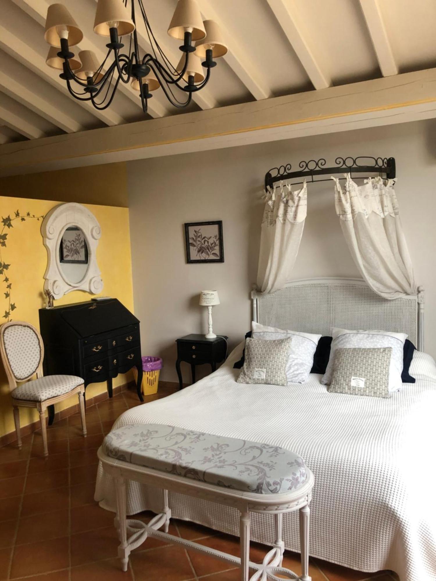 Hotel Entre Vignes Et Dentelles Courthézon Zewnętrze zdjęcie