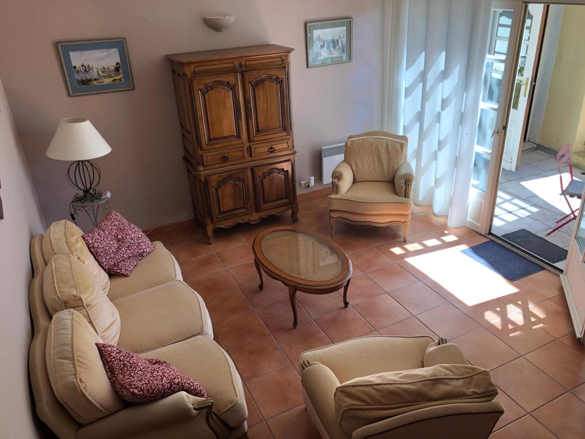 Hotel Entre Vignes Et Dentelles Courthézon Zewnętrze zdjęcie